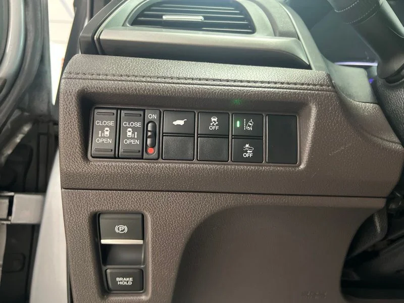 Used 2019  Honda EX-L image 24