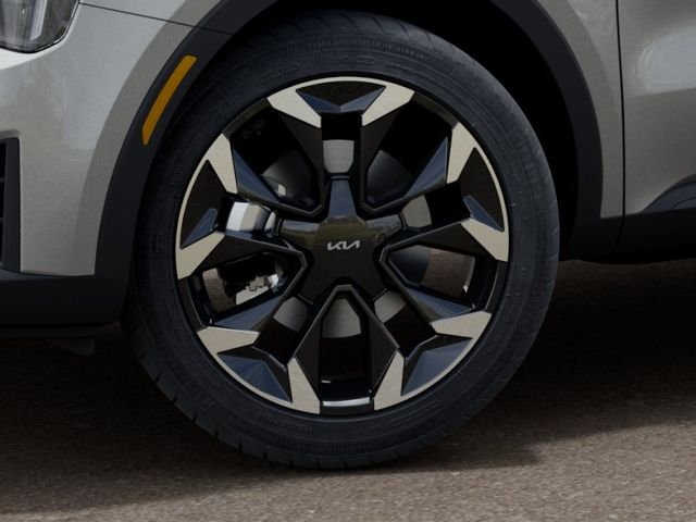 New 2026 Ivory Silver Kia EX image 9