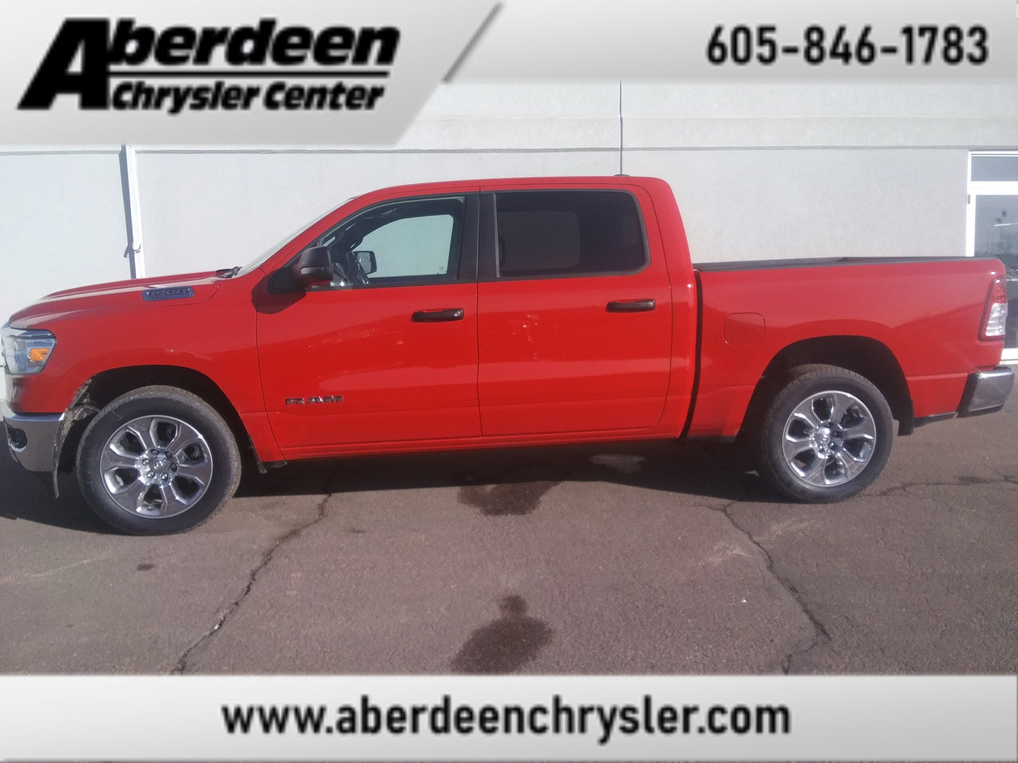 2023 RAM 1500 Big Horn/Lone Star 4x4 Crew Cab 5'7's photo