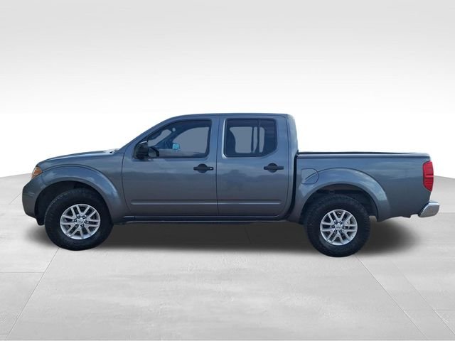 Used 2016 Gray Nissan SV image 4