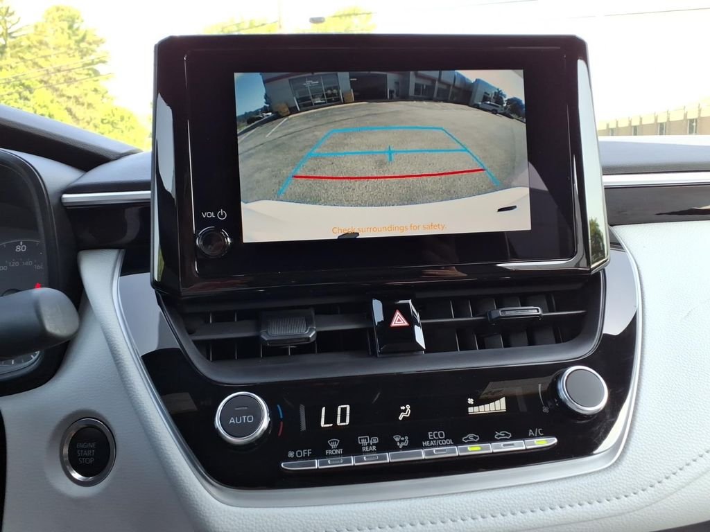 Used 2024 Ice Cap Toyota SE image 22