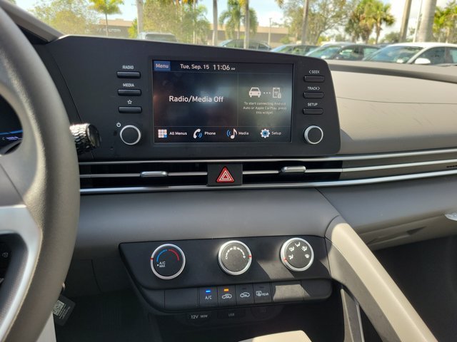 2026 Hyundai Elantra SE - Photo 21