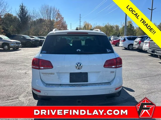 Used 2014 White Volkswagen V6 TDI image 18