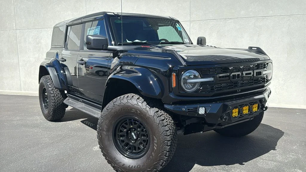 2024 Ford Bronco Raptor 4x4's photo