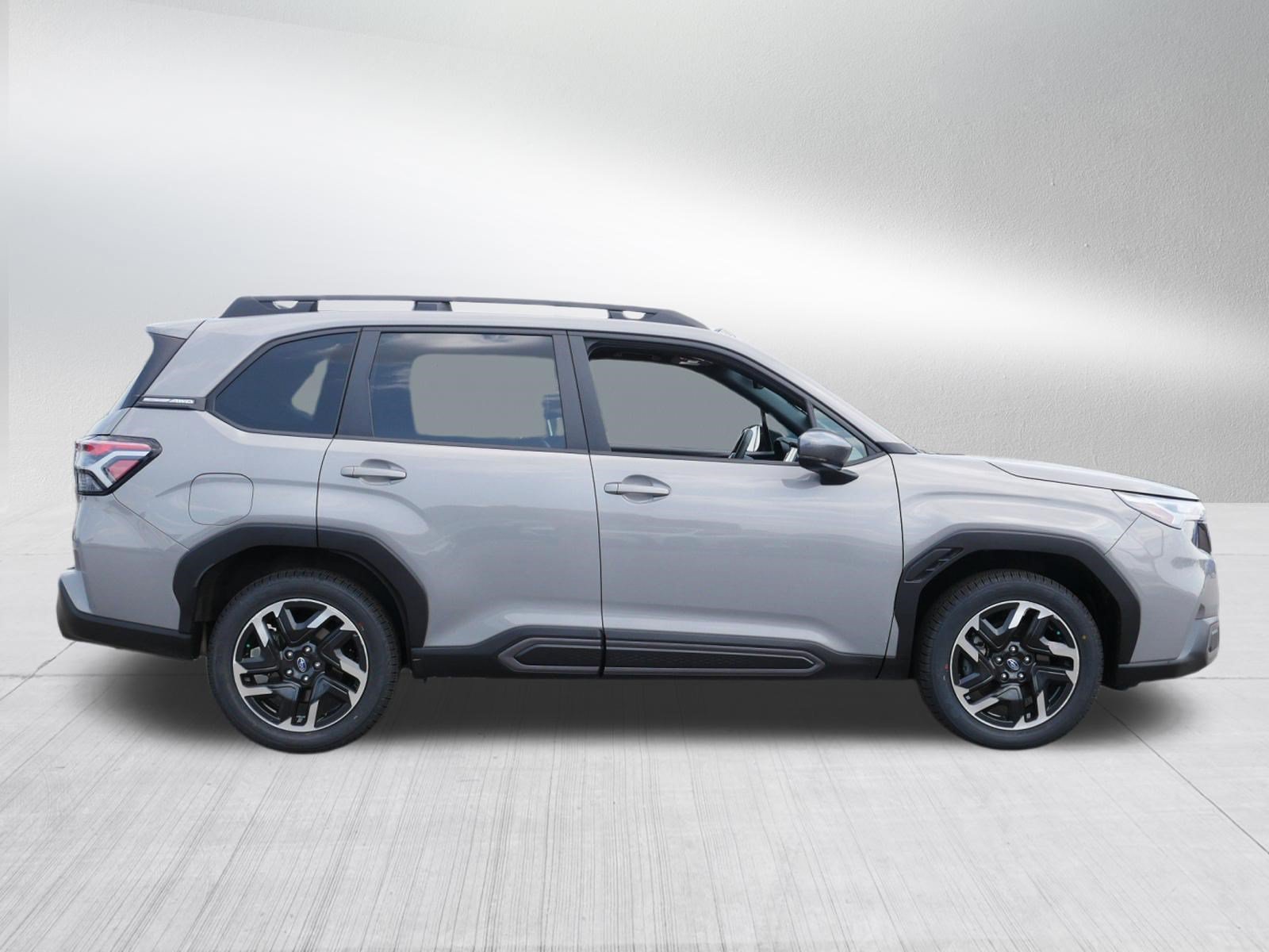 Certified Used 2025 River Rock Pearl Subaru Limited image 8