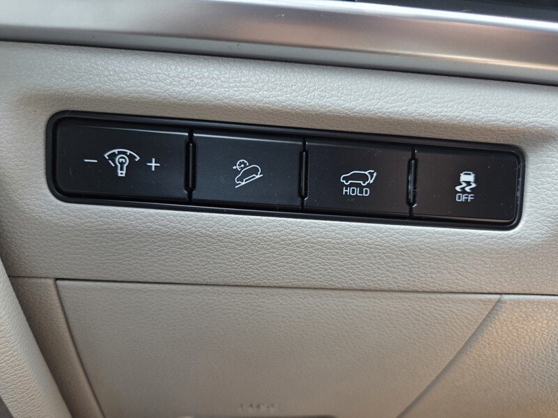 Used 2024 Black Kia EX image 11
