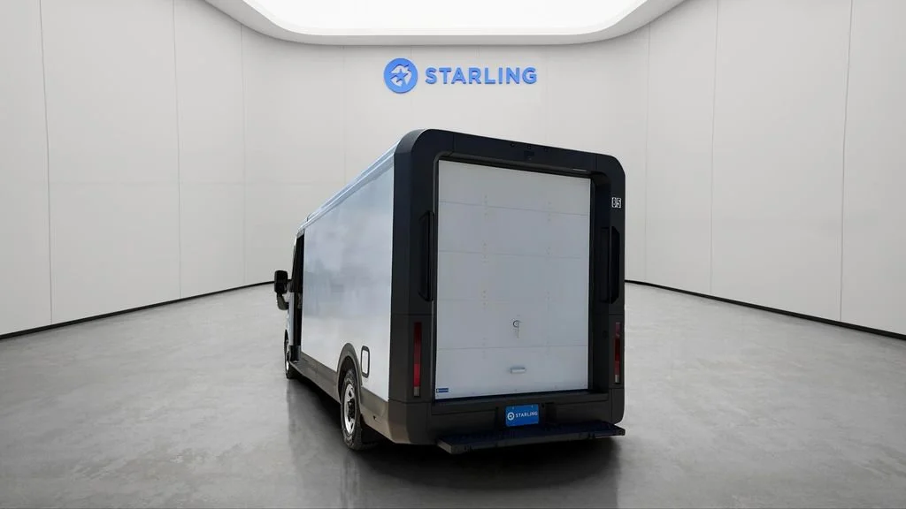 Used 2024 Oyster White BrightDrop EJY image 6