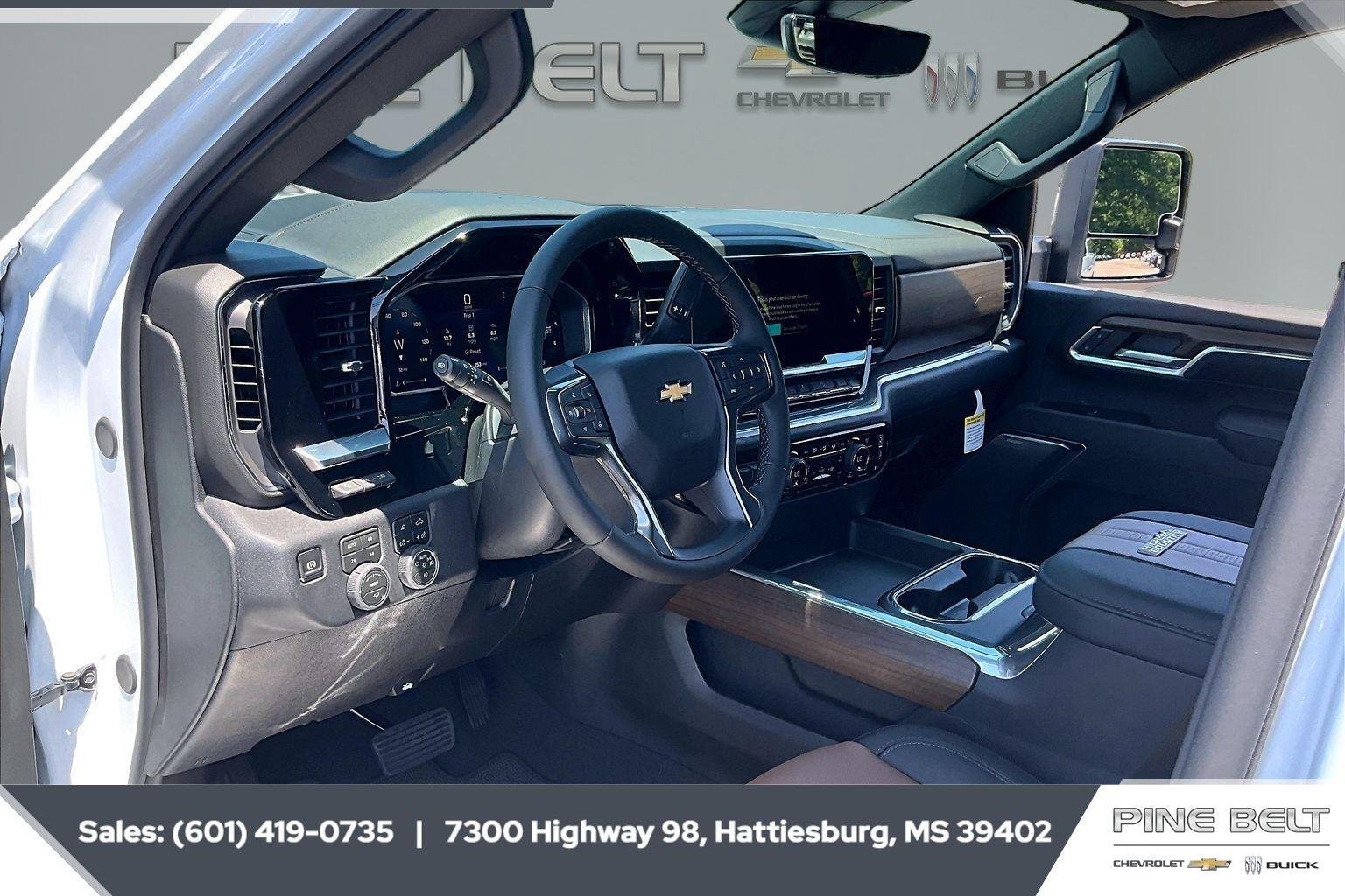 New 2026 Polar White Tricoat Chevrolet High Country image 13