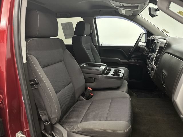 Used 2018 RED QUARTZ TINTCOAT GMC SLE image 27