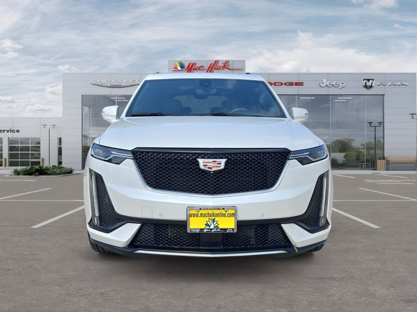 Used 2023 White Cadillac Sport image 8