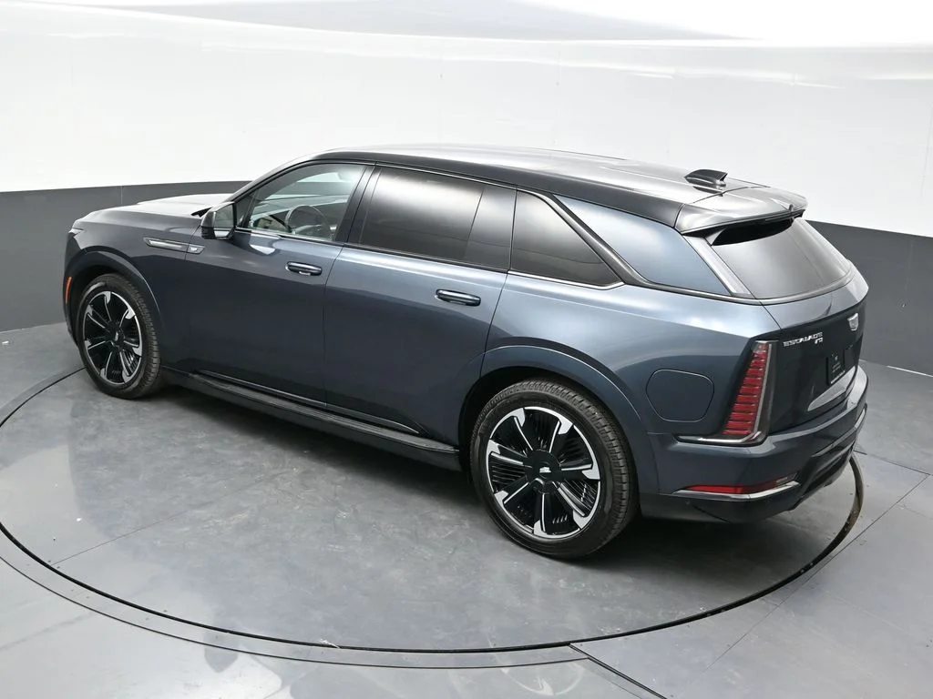 Used 2026 Black Cadillac Premium Sport image 40