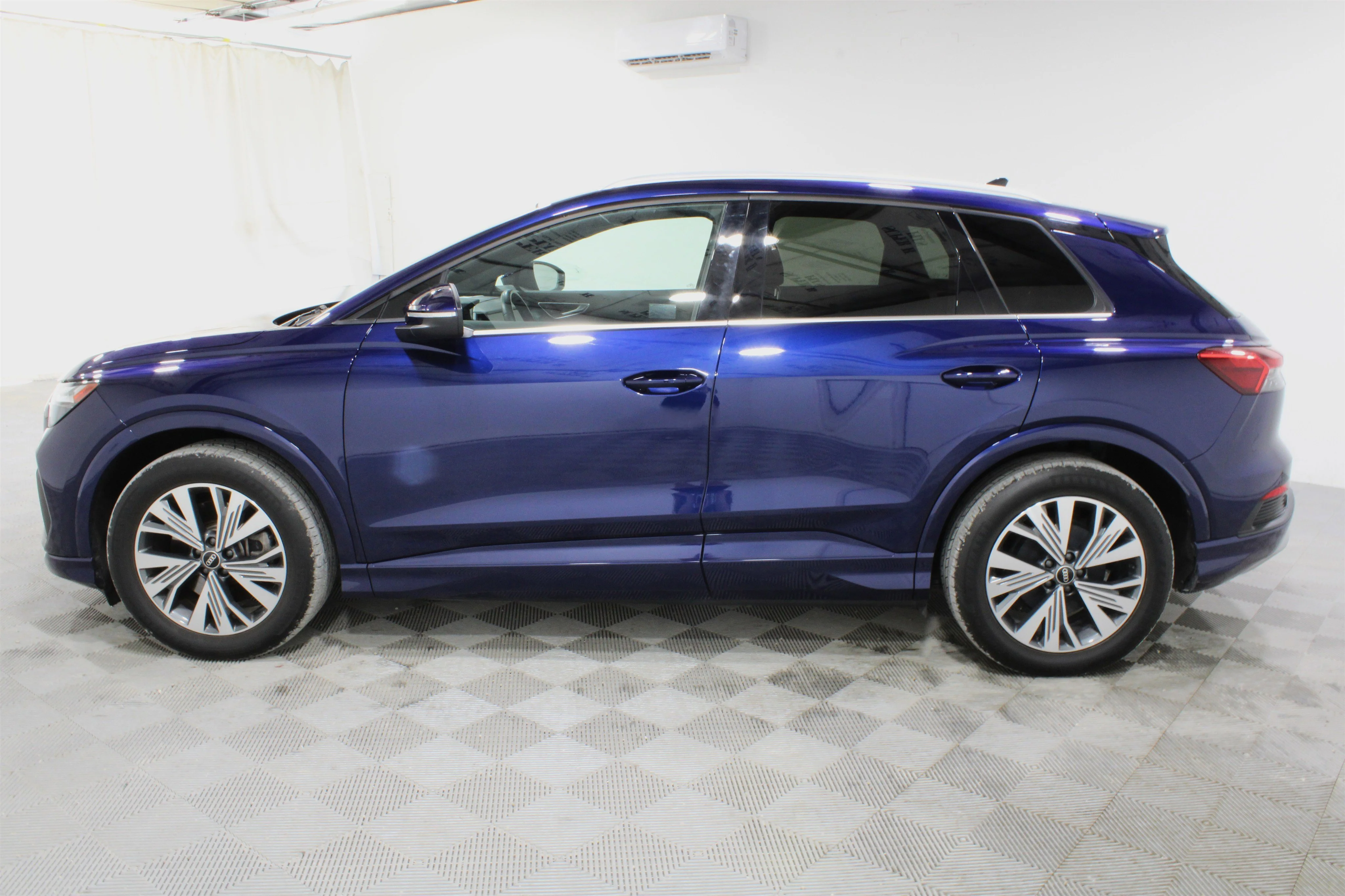 2023 Audi Q4 e-tron Premium - Photo 30