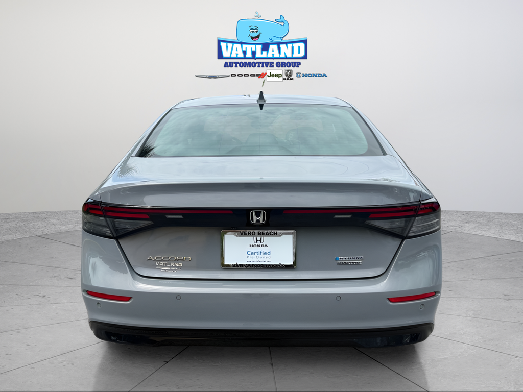 Used 2024 Gray Honda Touring image 4