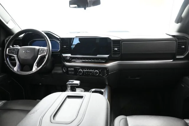 Used 2022 BLACK Chevrolet LT Trail Boss image 21