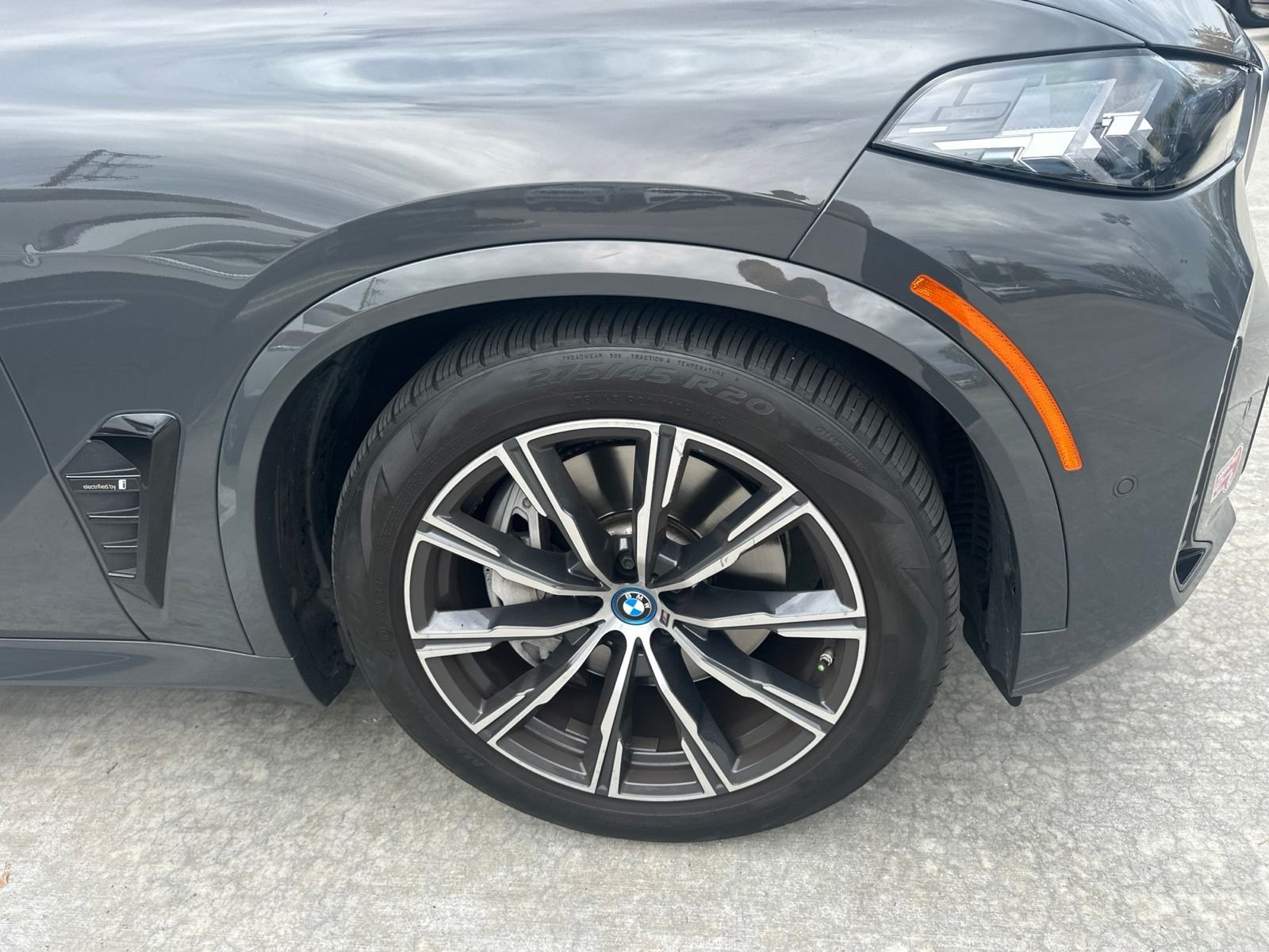 Used 2024 Dravit Gray Metallic BMW xDrive50e image 12