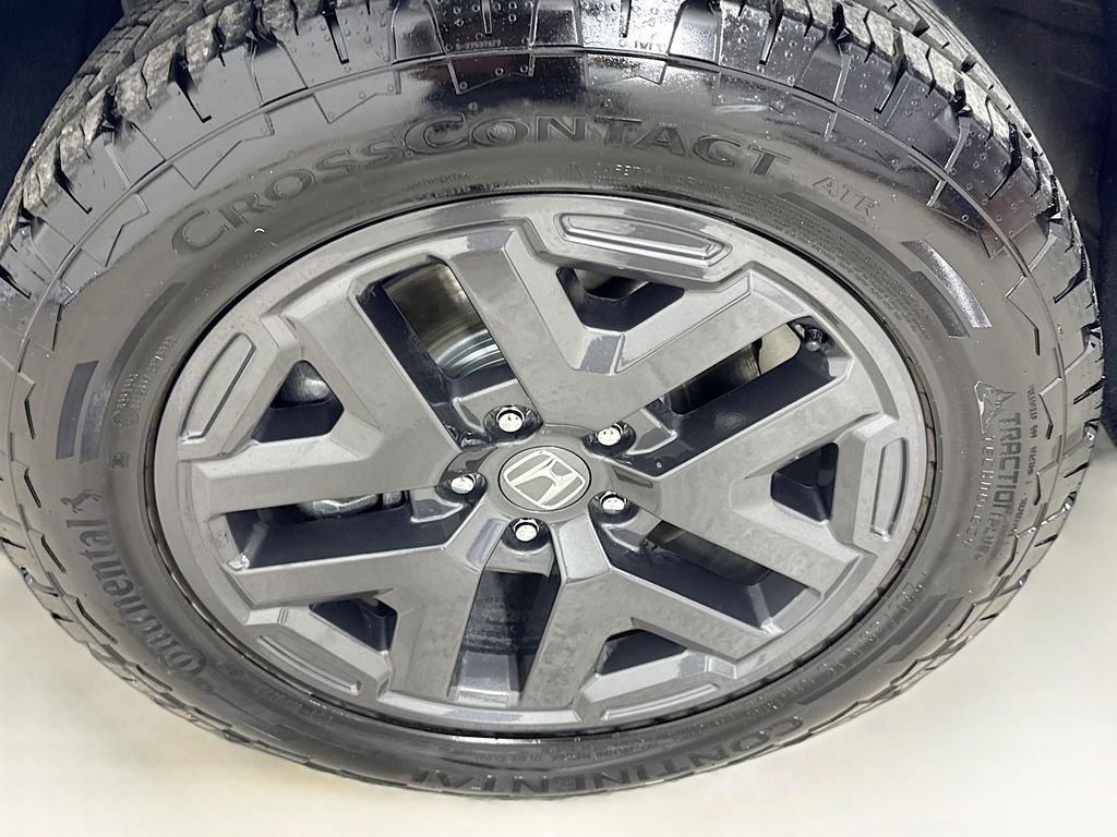 Certified Used 2026 Platinum Honda TrailSport image 43