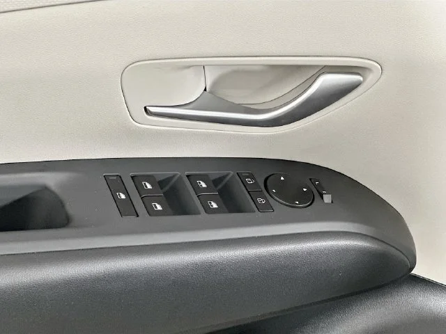 New 2026 Hyundai TUCSON SEL