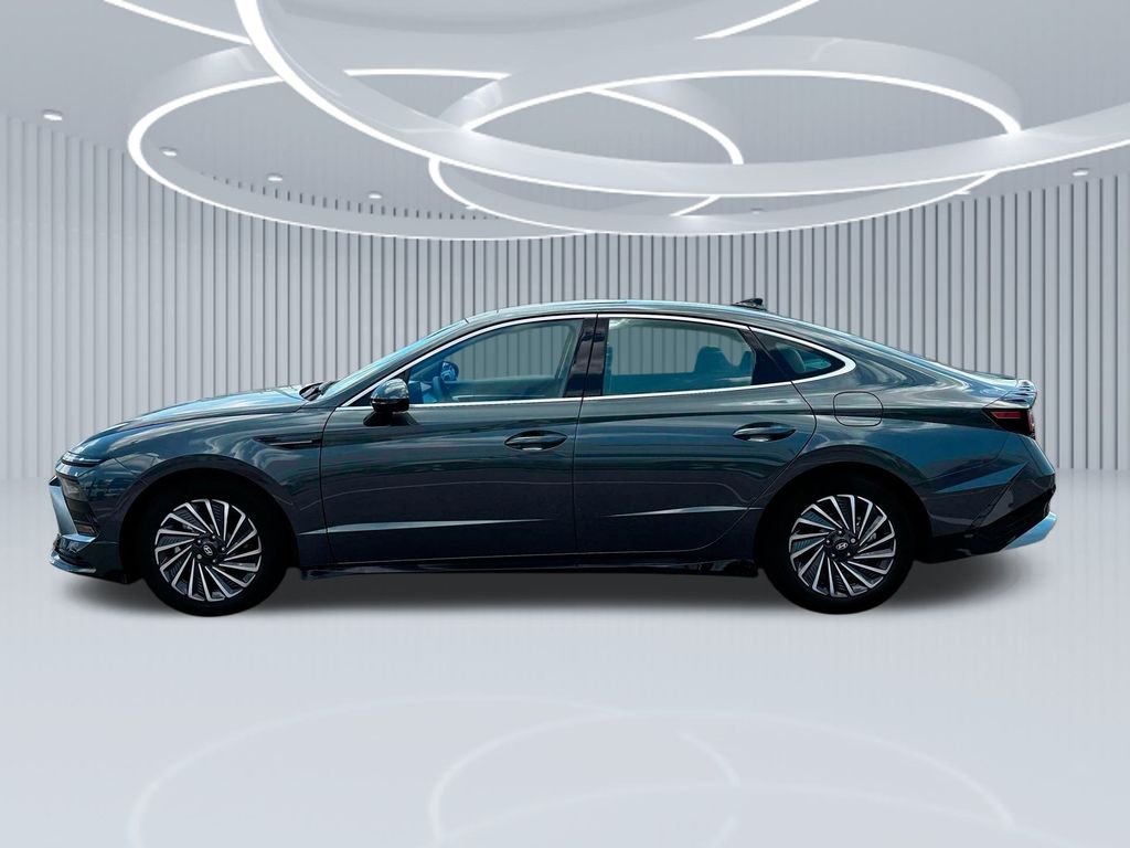 New 2025 Gray Hyundai Limited image 22