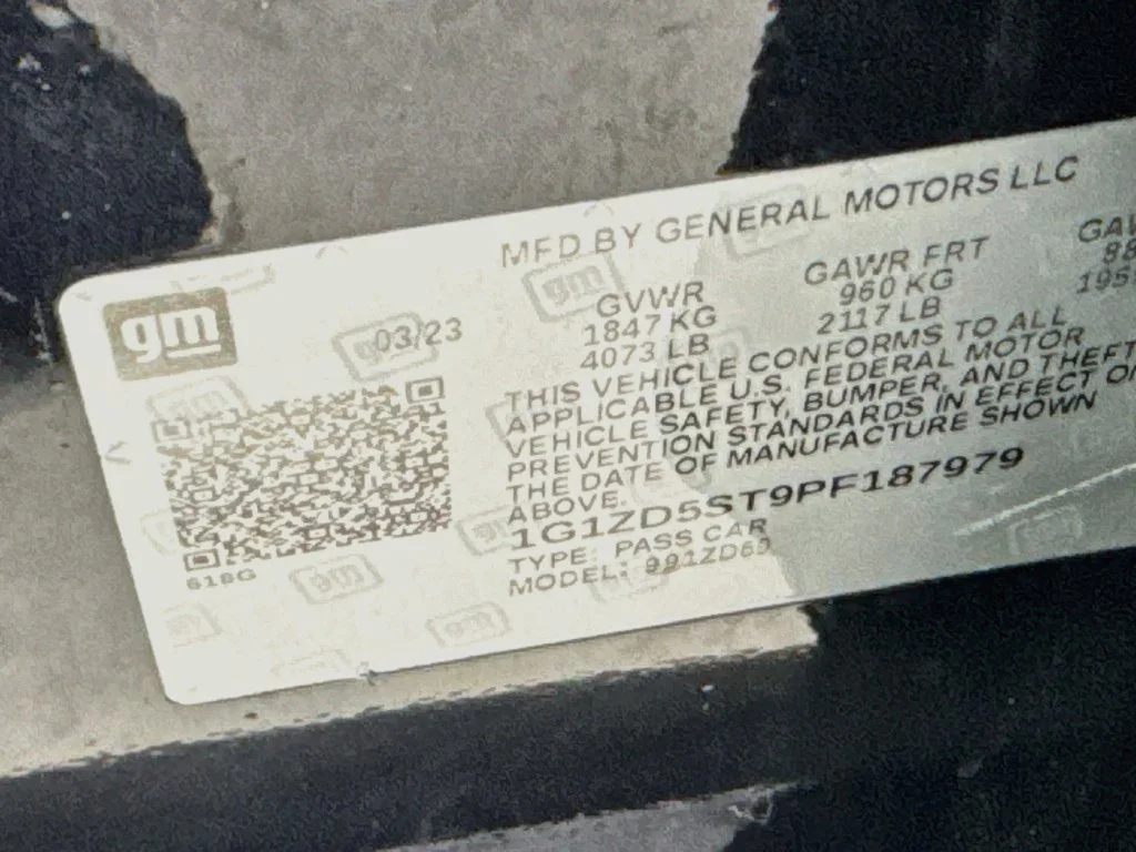 Used 2023 Dark Ash Metallic Chevrolet LT image 39
