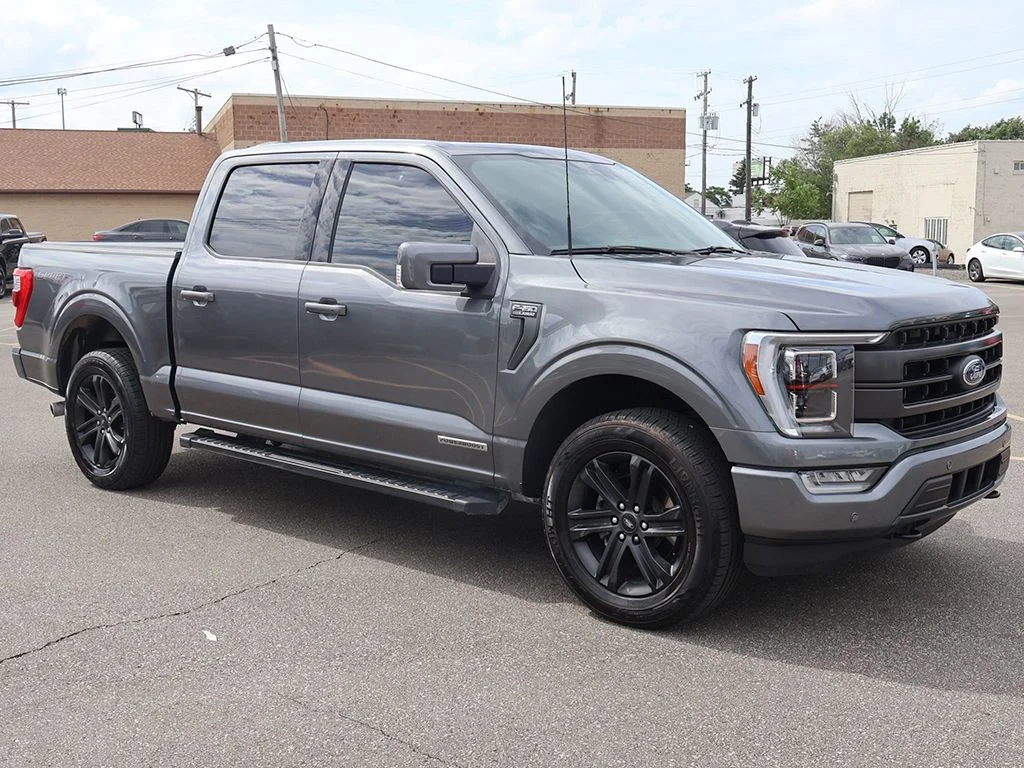 Used 2023 Gray Ford Lariat image 16