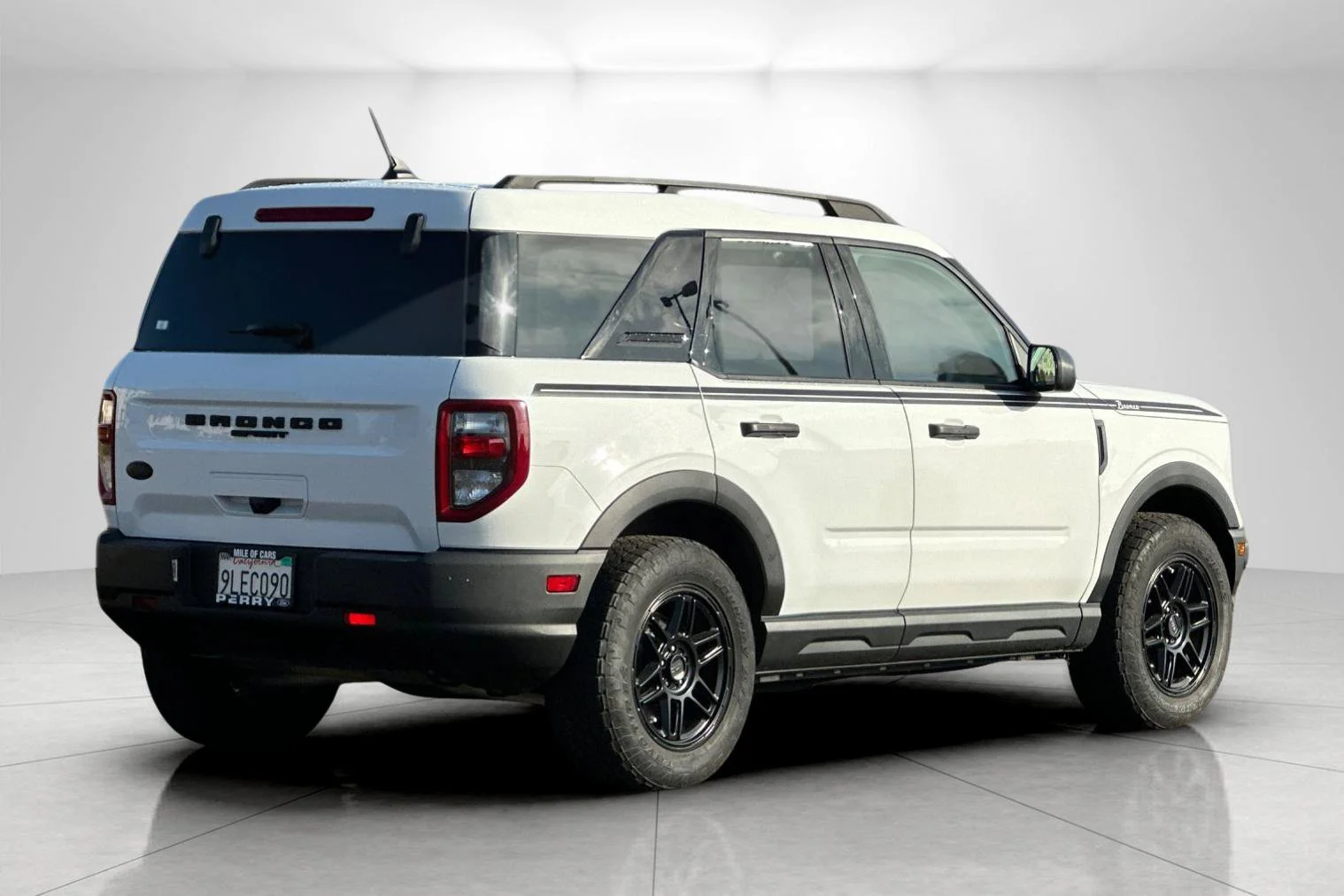 Used 2024 Oxford White Ford Big Bend image 3