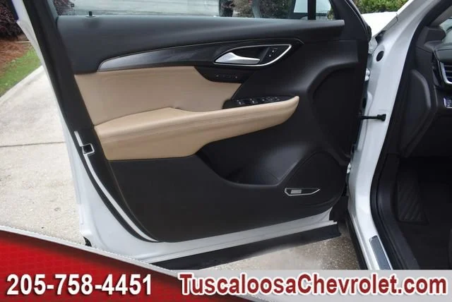 Used 2024 Summit White Buick Preferred image 15