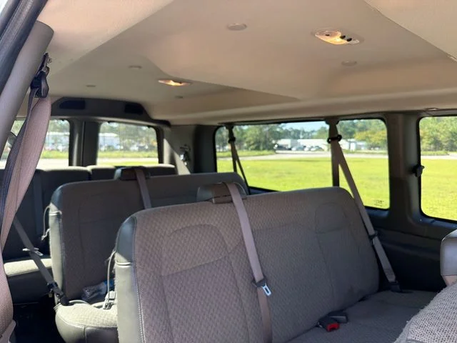 Used 2025 White Chevrolet LS image 21