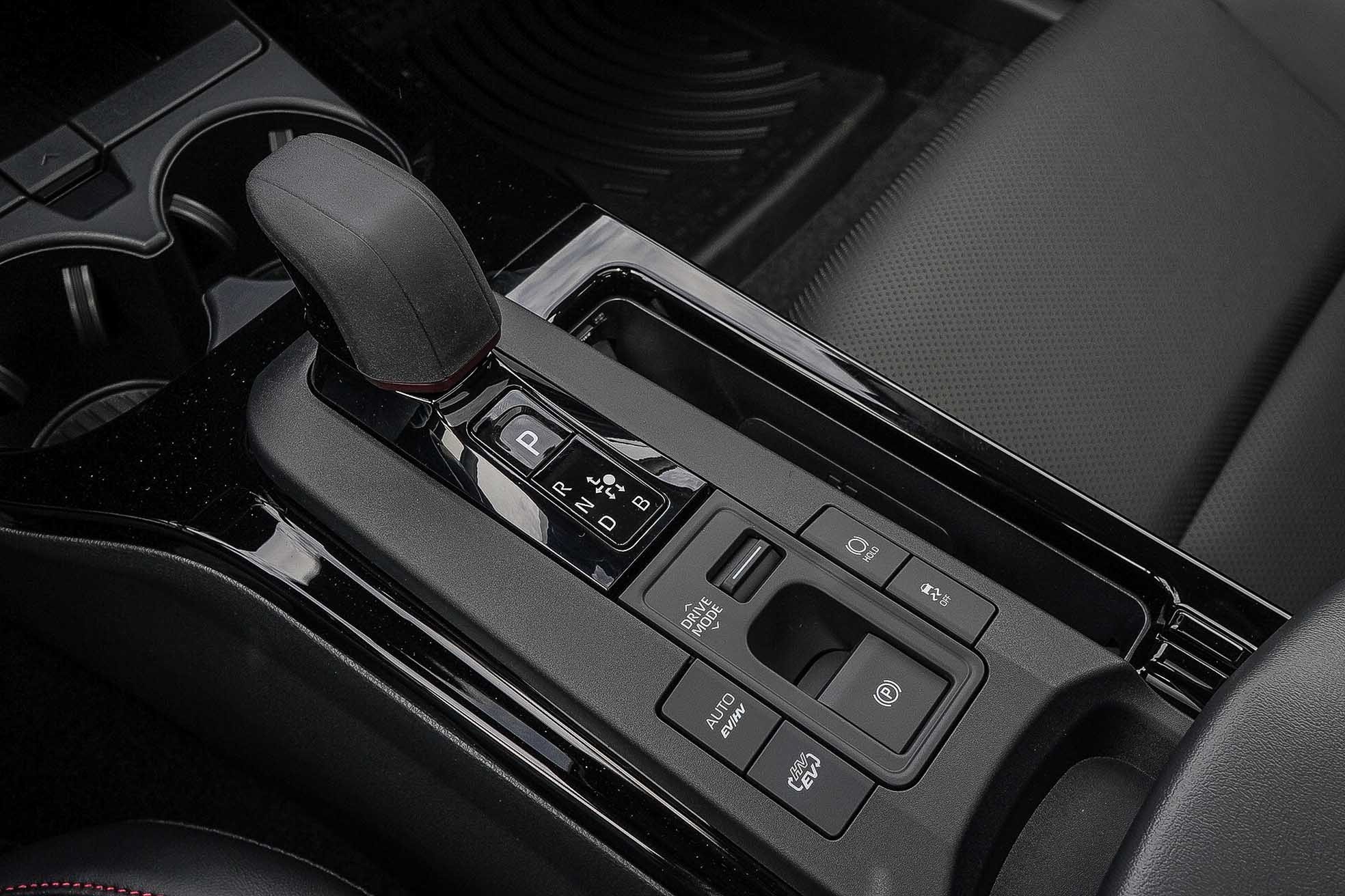 New 2026 Wind Chill Pearl Toyota XSE image 24
