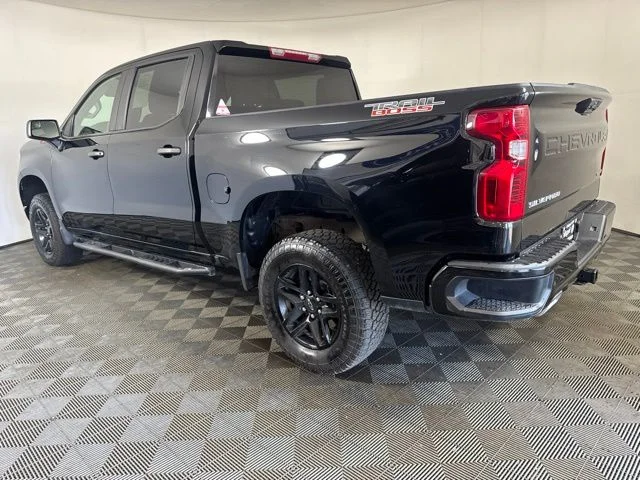 Used 2025 Black Chevrolet Custom Trail Boss image 6