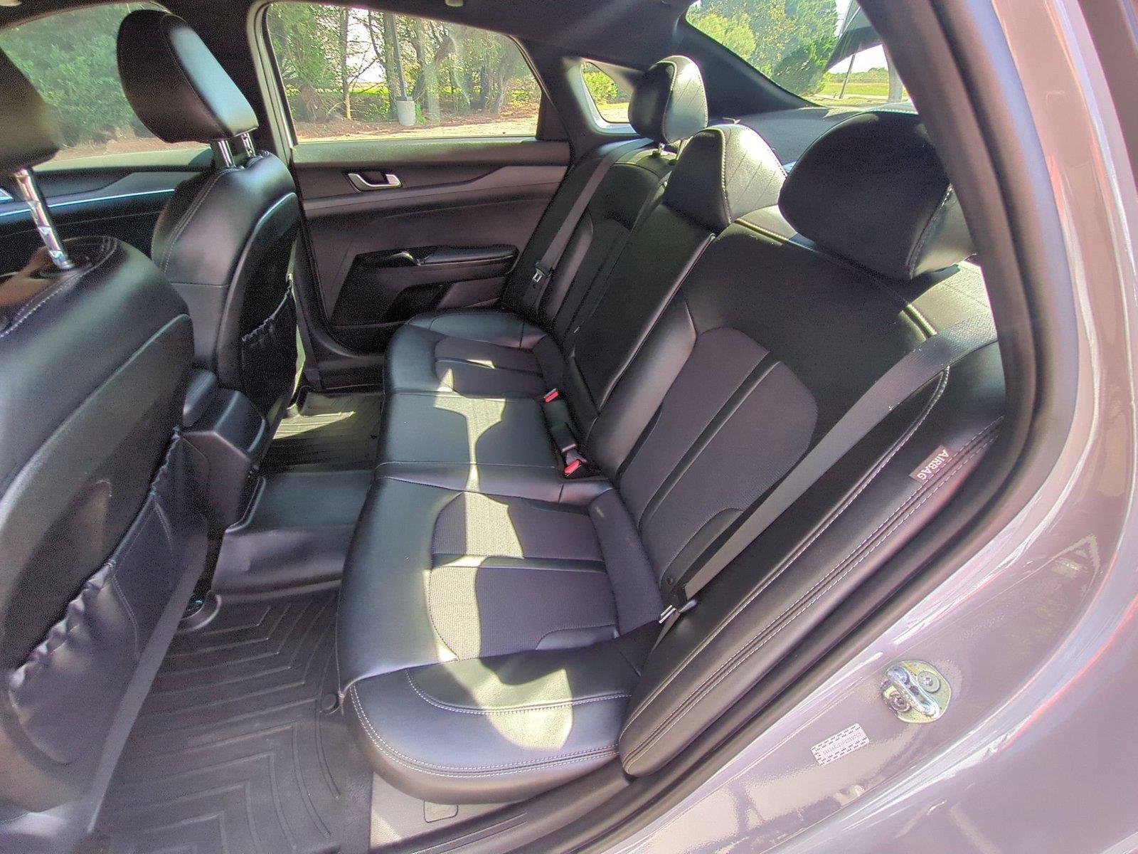 Used 2023 Wolf Gray Kia GT-Line image 32