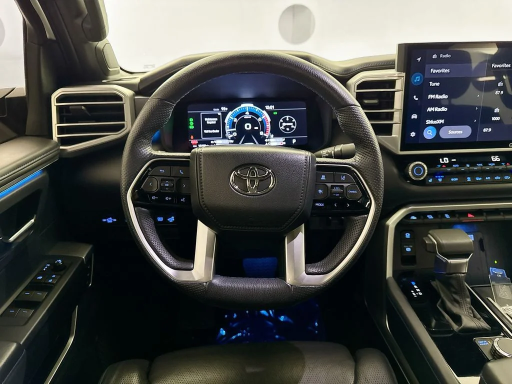 Used 2022 Silver Toyota Platinum image 23