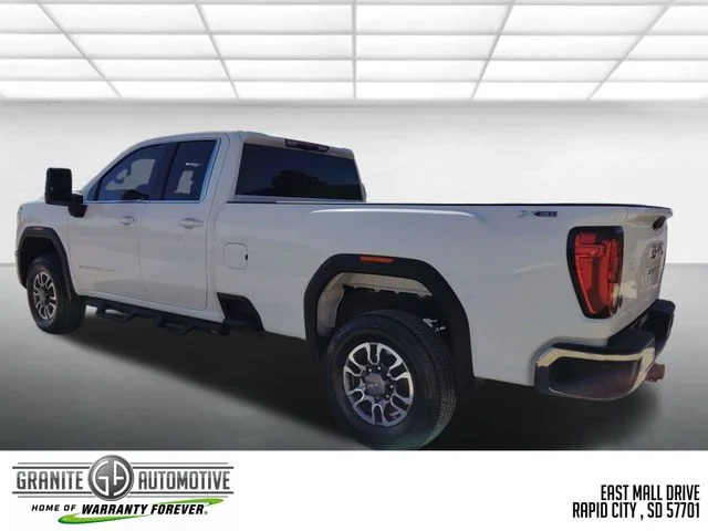 Used 2026 White GMC SLE image 4