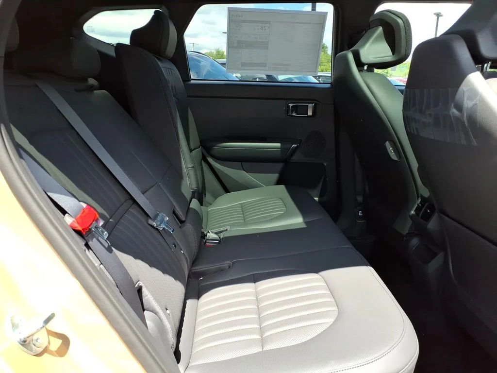 New 2027 Brown Kia X-Line S image 9