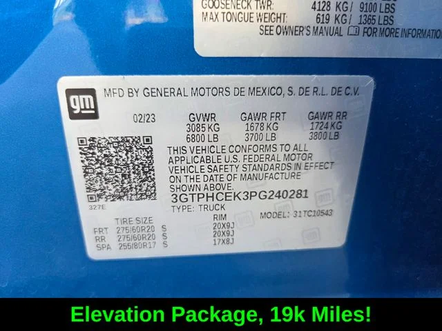 Used 2023 Blue GMC Elevation image 19