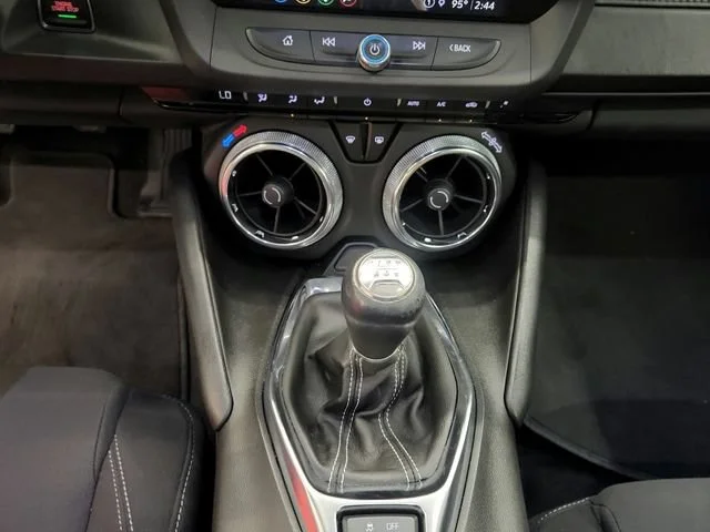 2021 Chevrolet Camaro 1LT - Photo 36