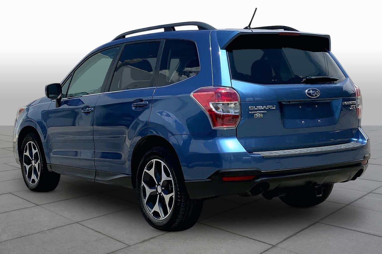 Used 2015 Quartz Blue Pearl Subaru 2.0XT Premium image 10