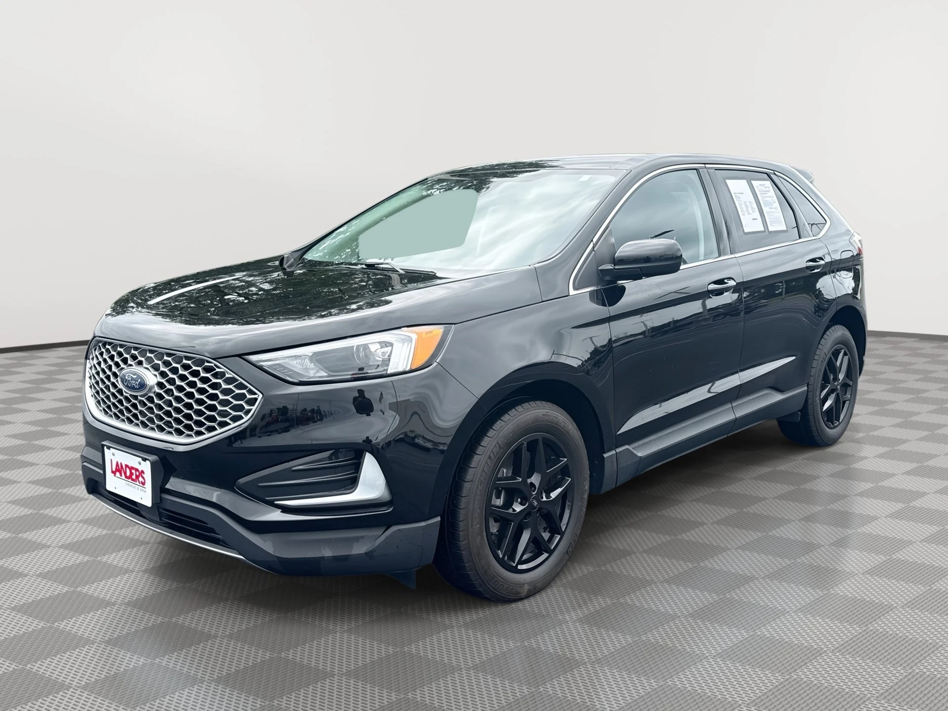 2024 Ford Edge