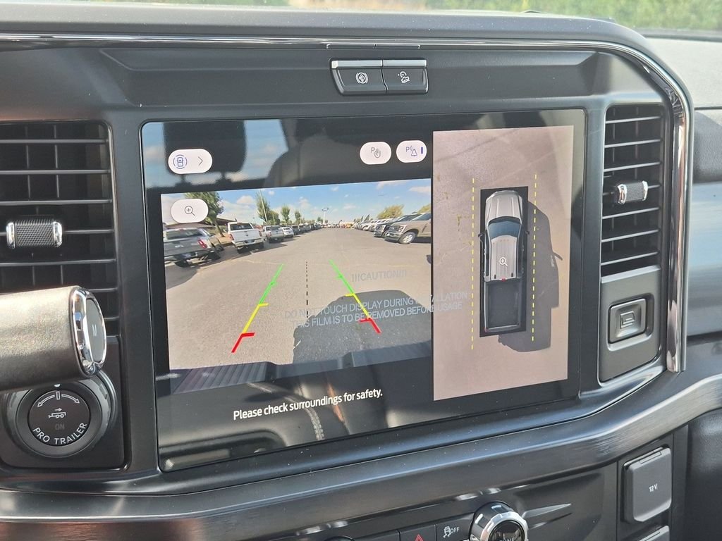 New 2026 Oxford White Ford F-250® Lariat® image 19