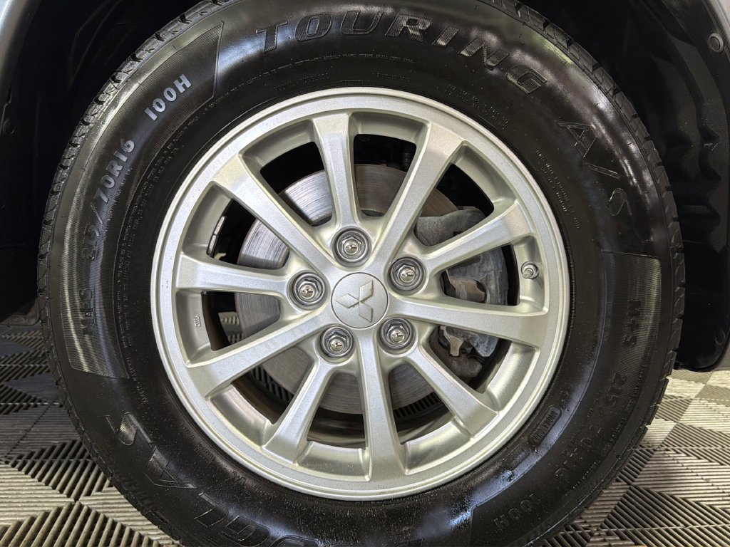 Used 2011 Gray Mitsubishi ES image 37
