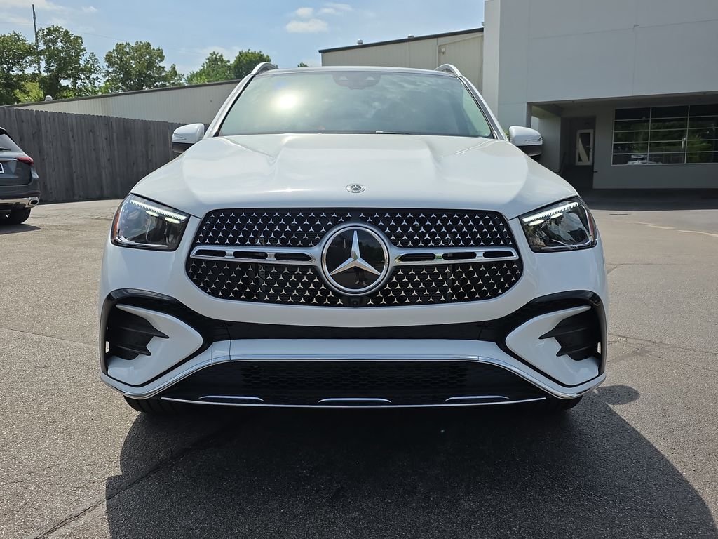 New 2026 MANUFAKTUR Moonlight White Metallic Mercedes-Benz GLE 450 image 8