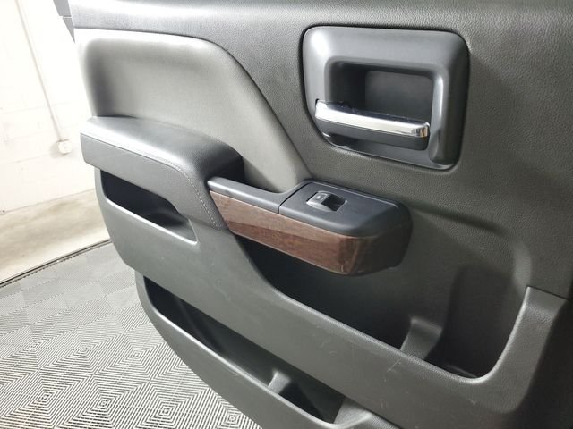 Used 2016 Silver GMC SLT image 15