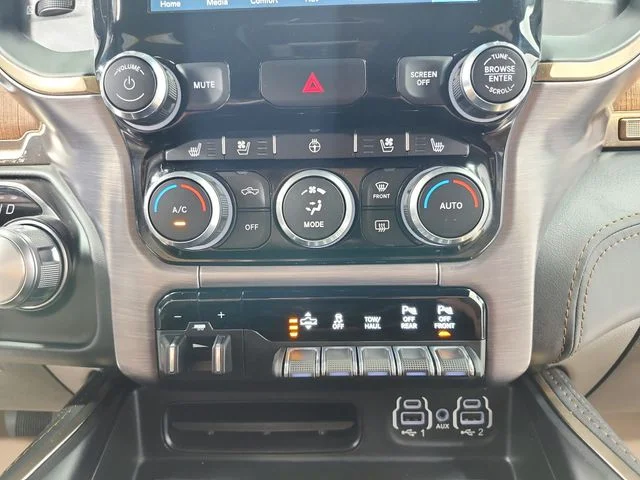 Used 2022 Black Ram Limited image 31