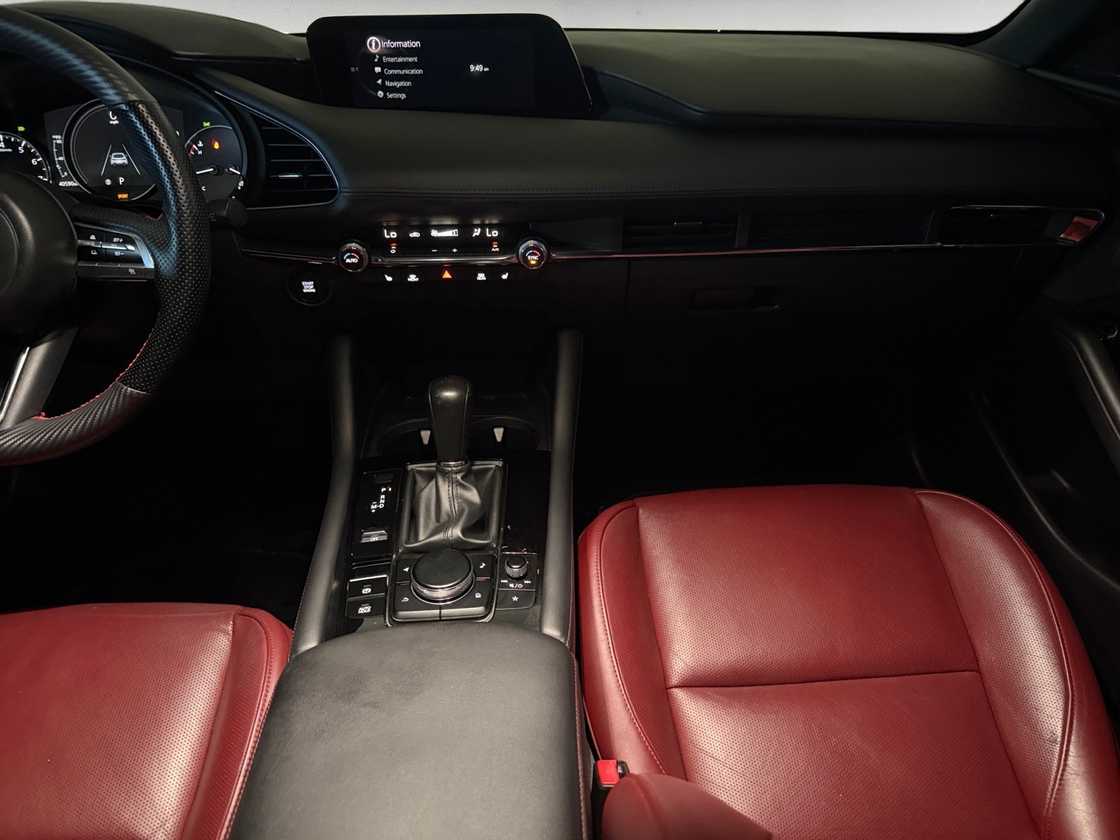 Used 2022 Polymetal Gray Metallic Mazda Carbon Edition image 12