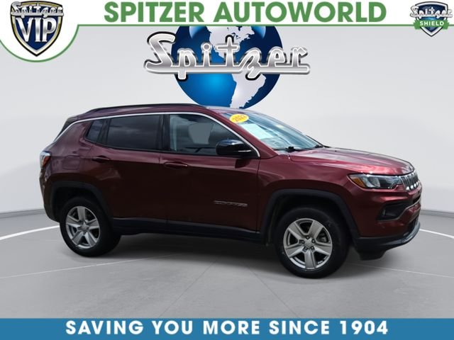 Used 2022 Red Jeep Latitude image 2