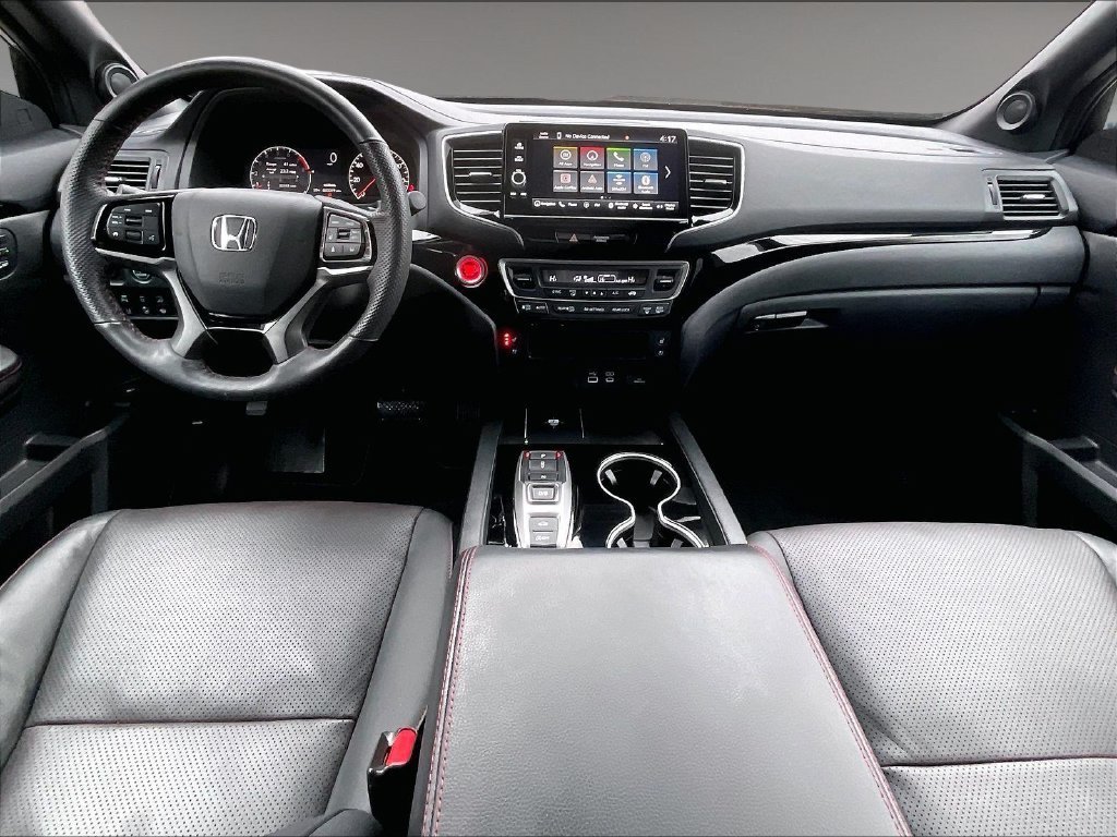 Used 2024  Honda Black Edition image 21