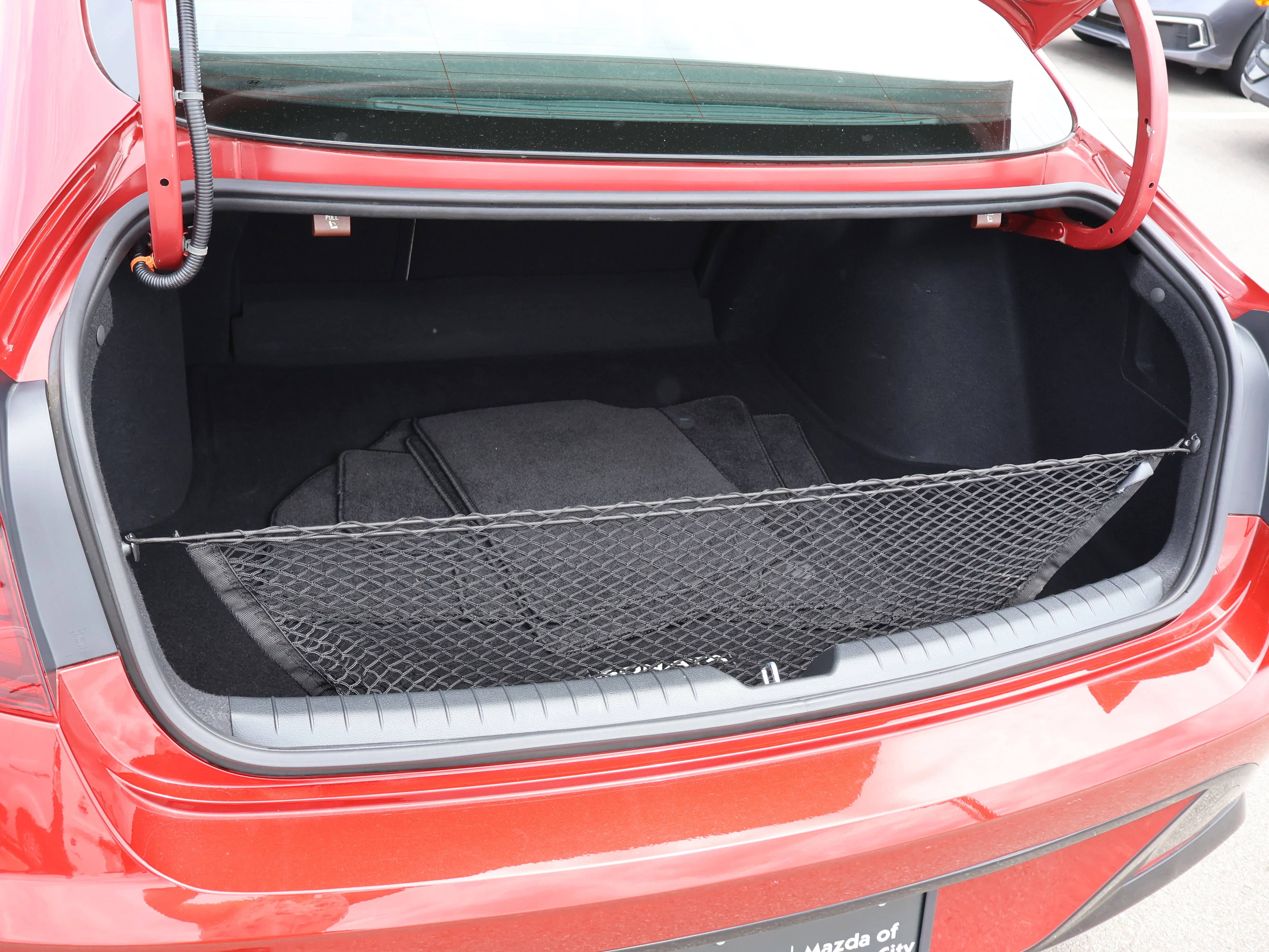 Used 2023 Ultimate Red Hyundai SEL image 15