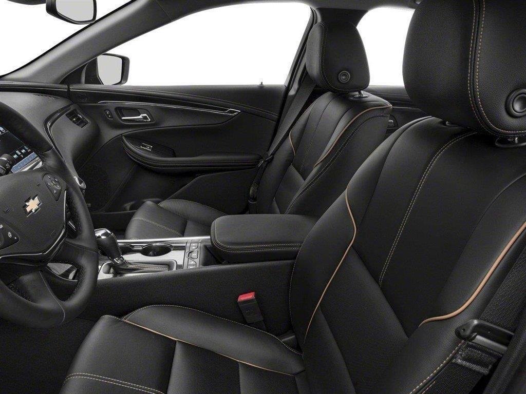 Used 2018 Blue Velvet Metallic Chevrolet Premier image 4