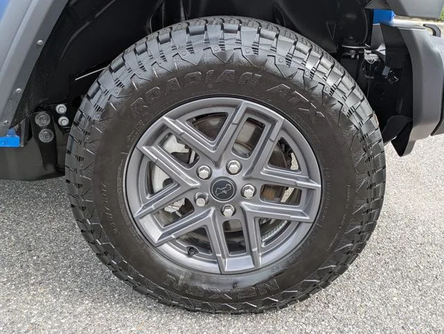 Certified Used 2026 Blue Pearl Jeep Sport S image 11