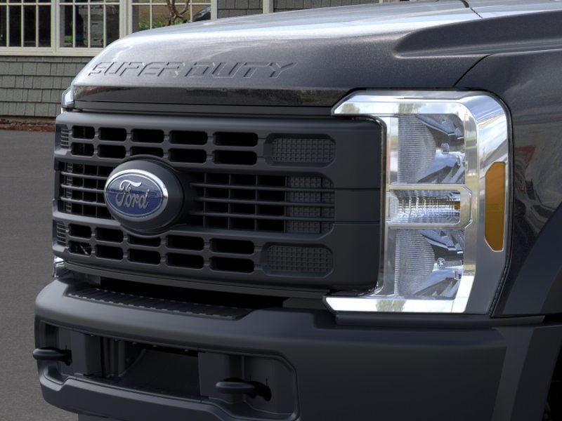 New 2026 Agate Black Metallic Ford F-450® XL image 17