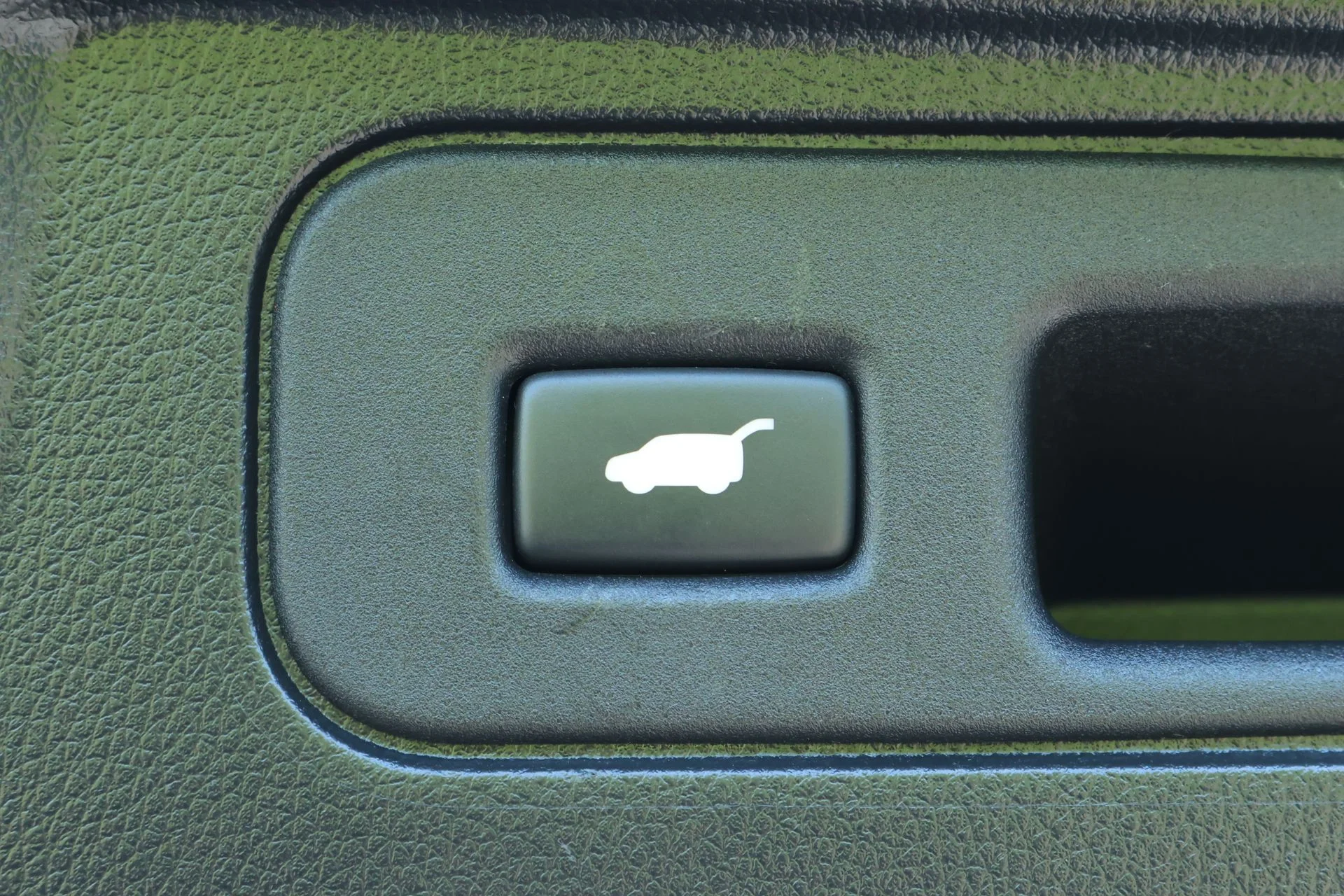 Used 2020 Blue Honda Touring image 21